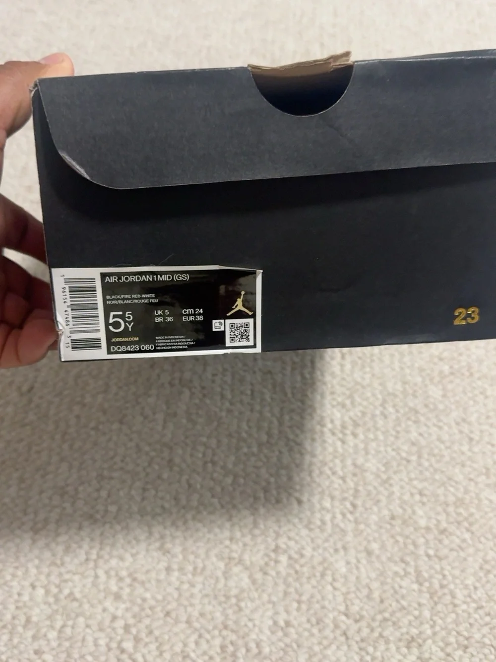 Jordan black sneaker